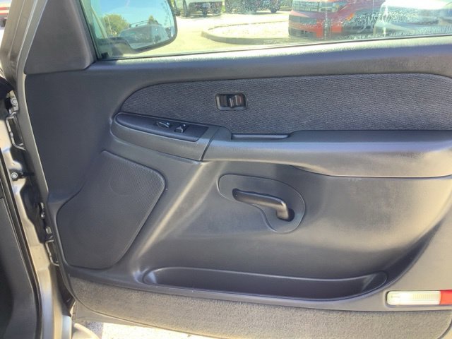 2003 GMC Sierra 1500 SLE - Photo 13