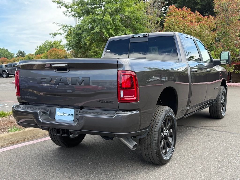 New 2026 Granite Crystal Metallic Clear-Coat Exterior Paint RAM Laramie image 7