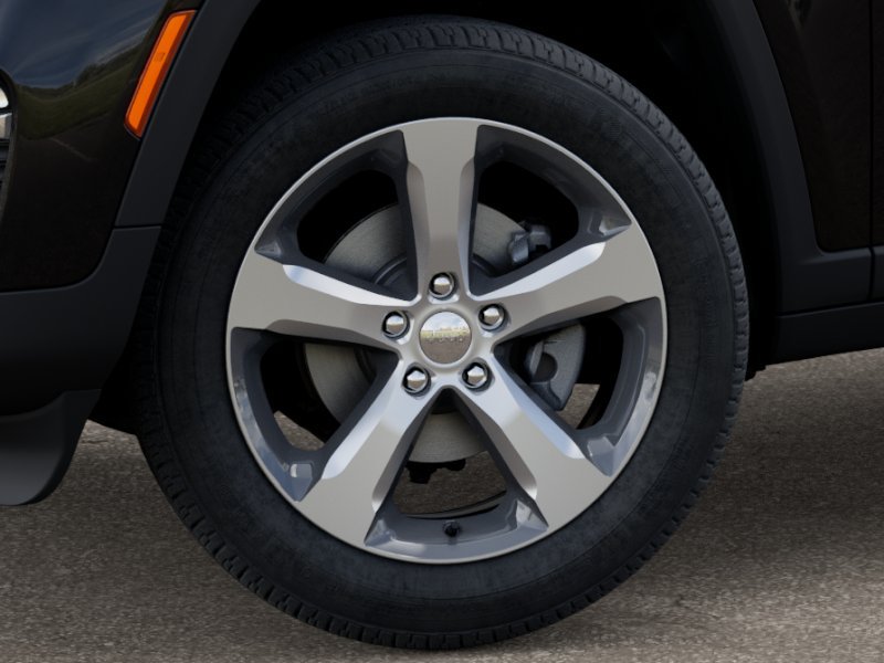 New 2025 Diamond Black Crystal Pearl-Coat Exterior Paint Jeep Limited image 36