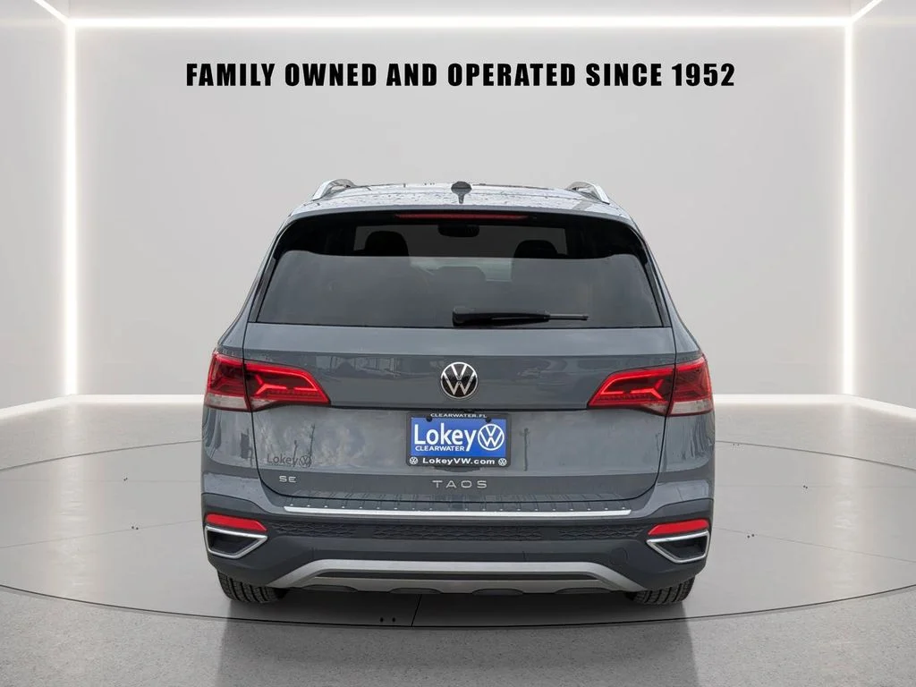 Certified Used 2023 Gray Volkswagen 1.5T SE image 5