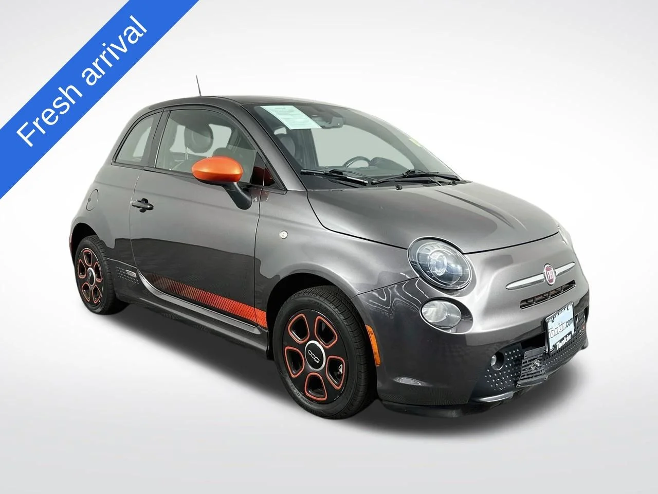 Used 2014 Granito Lucente (Granite Crystal) FIAT Battery Electric image 1
