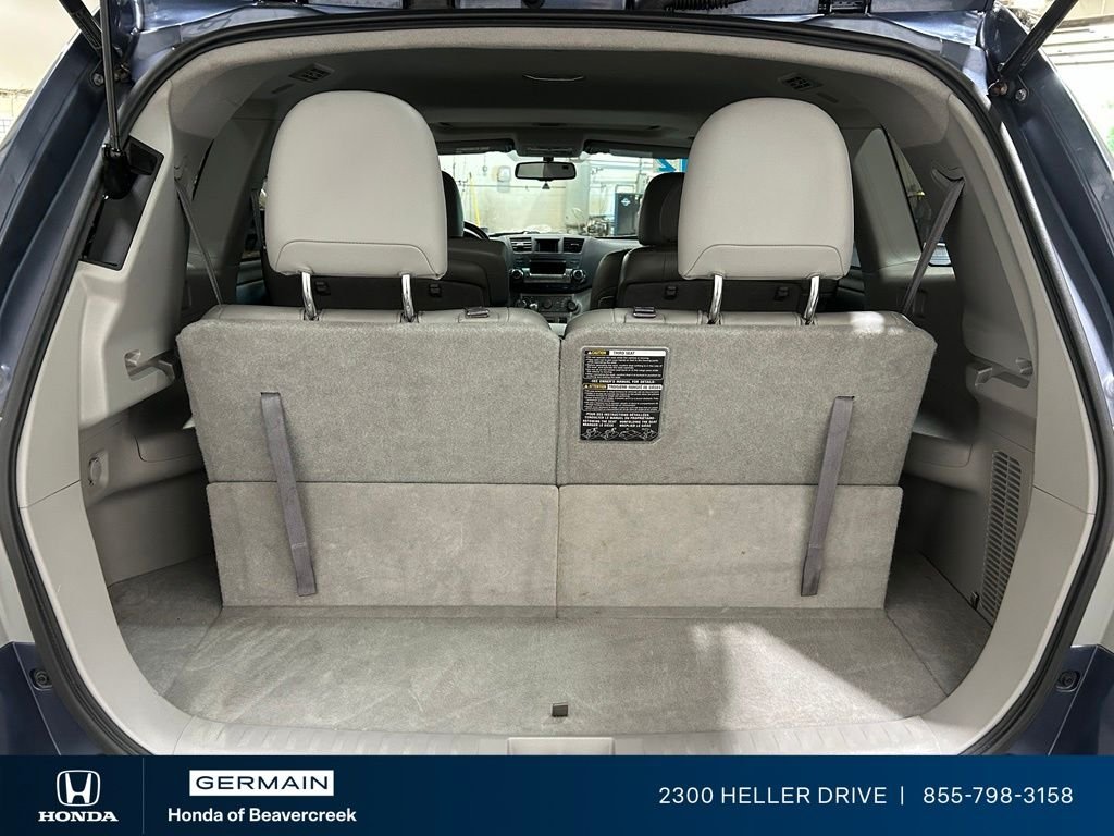 Used 2012 Shoreline Mist Toyota SE image 30
