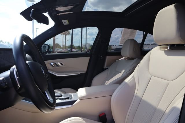 Used 2023 Black Sapphire Metallic BMW 330i image 20