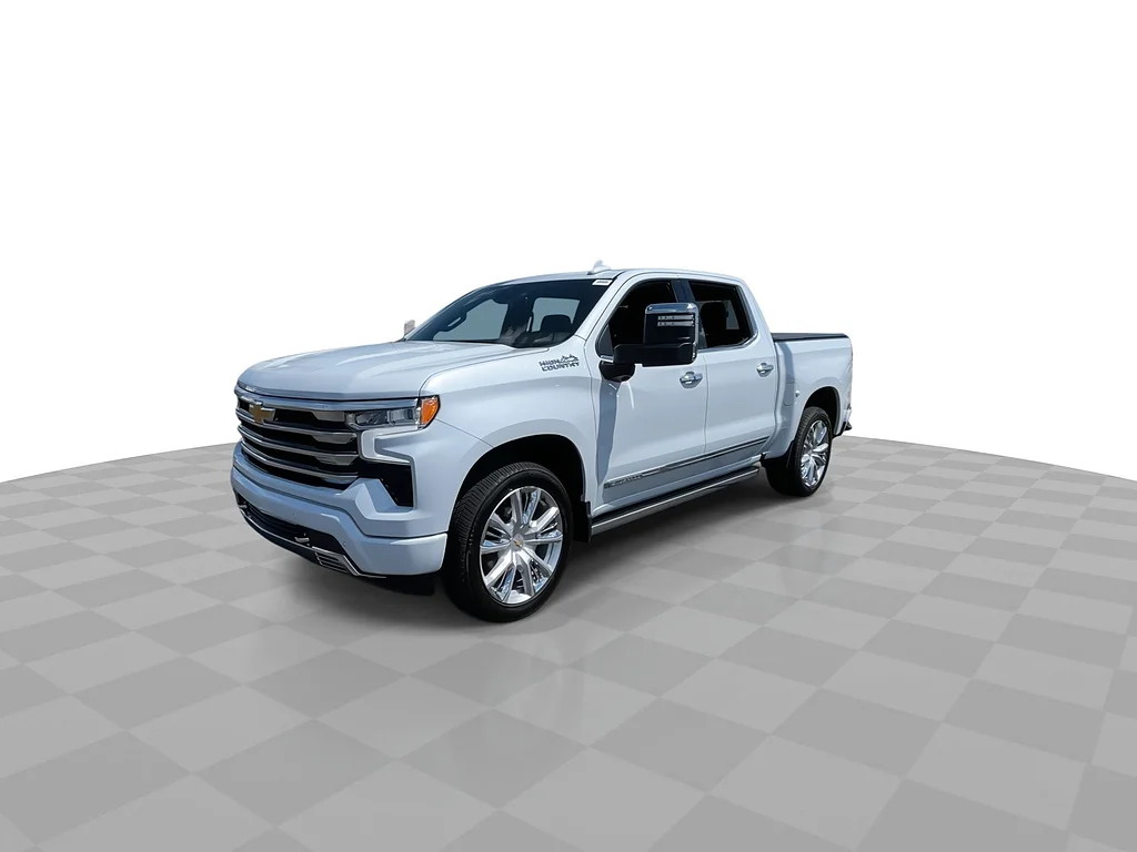 Used 2026 Polar White Tricoat Chevrolet High Country image 5