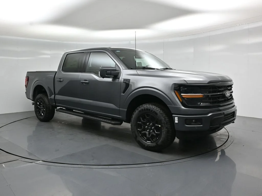 New 2026 Carbonized Gray Metallic Ford XLT image 23