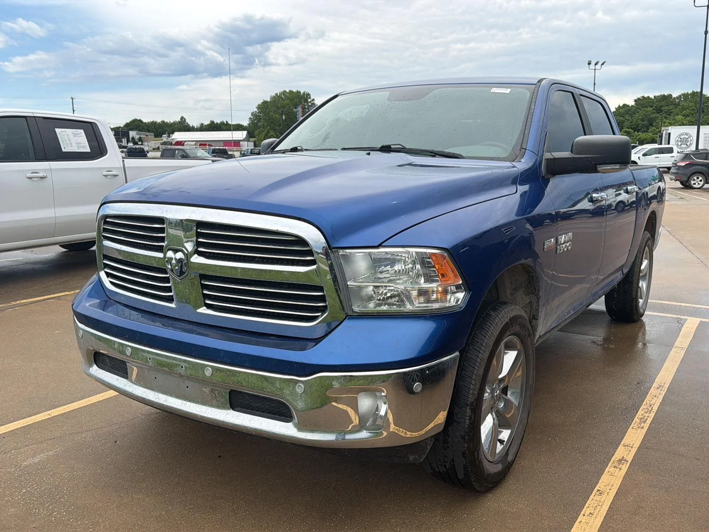 Used 2017 RAM Ram 1500 Pickup Big Horn with VIN 1C6RR7LT3HS693231 for sale in Kansas City