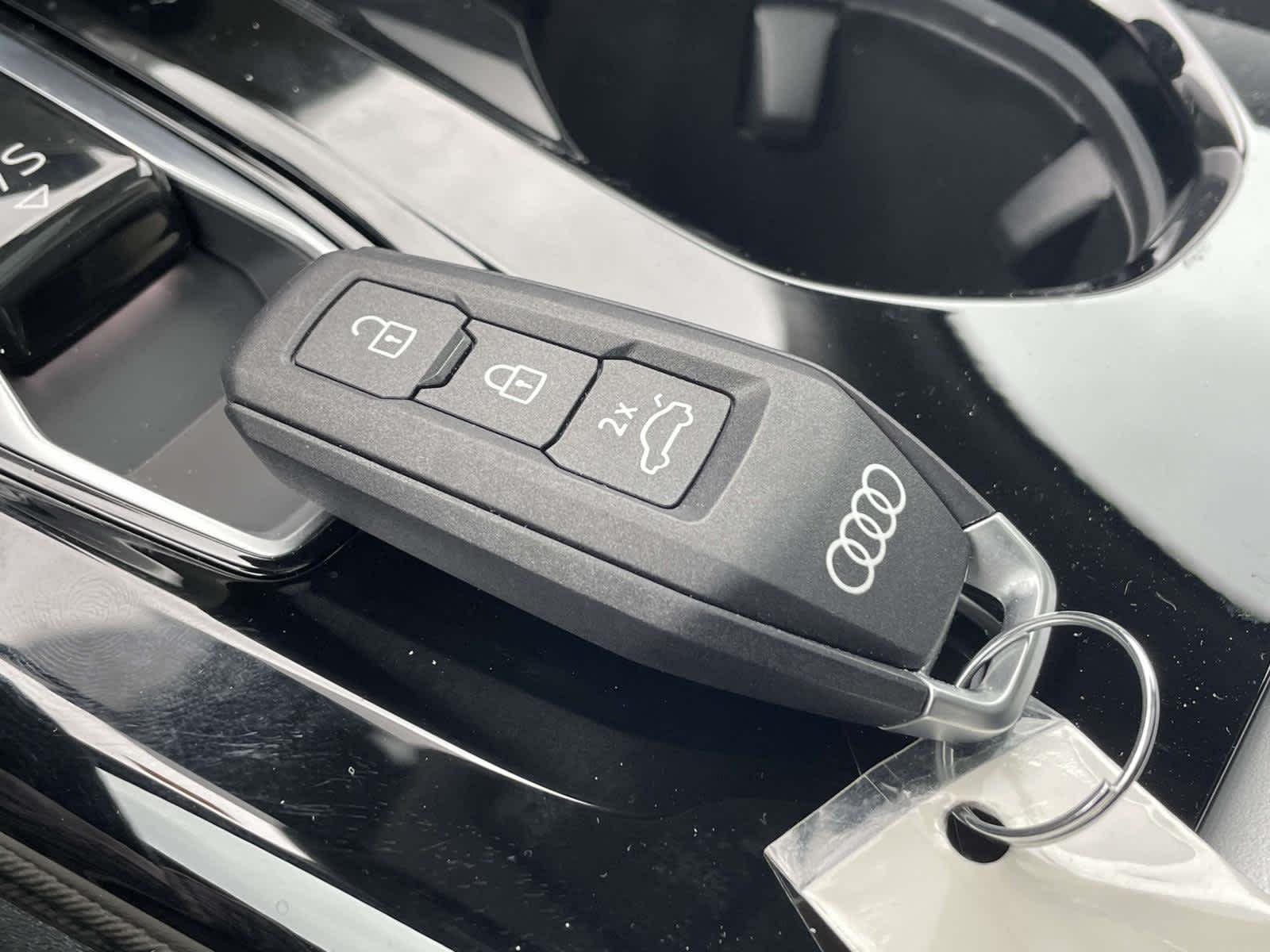 New 2025 Glacier White Metallic Audi Premium Plus image 38