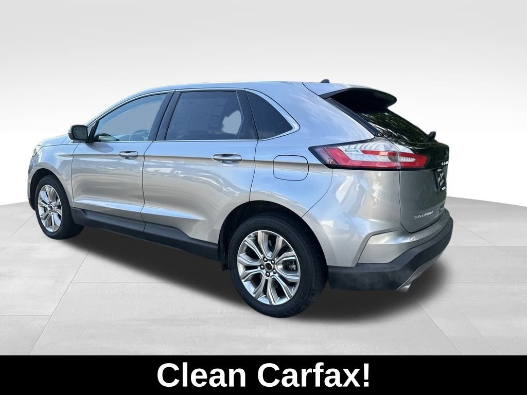 2024 Ford Edge Titanium photo 2