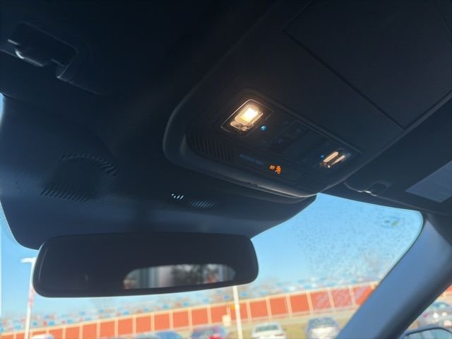 New 2026 Space White Metallic Ford Tremor® image 28