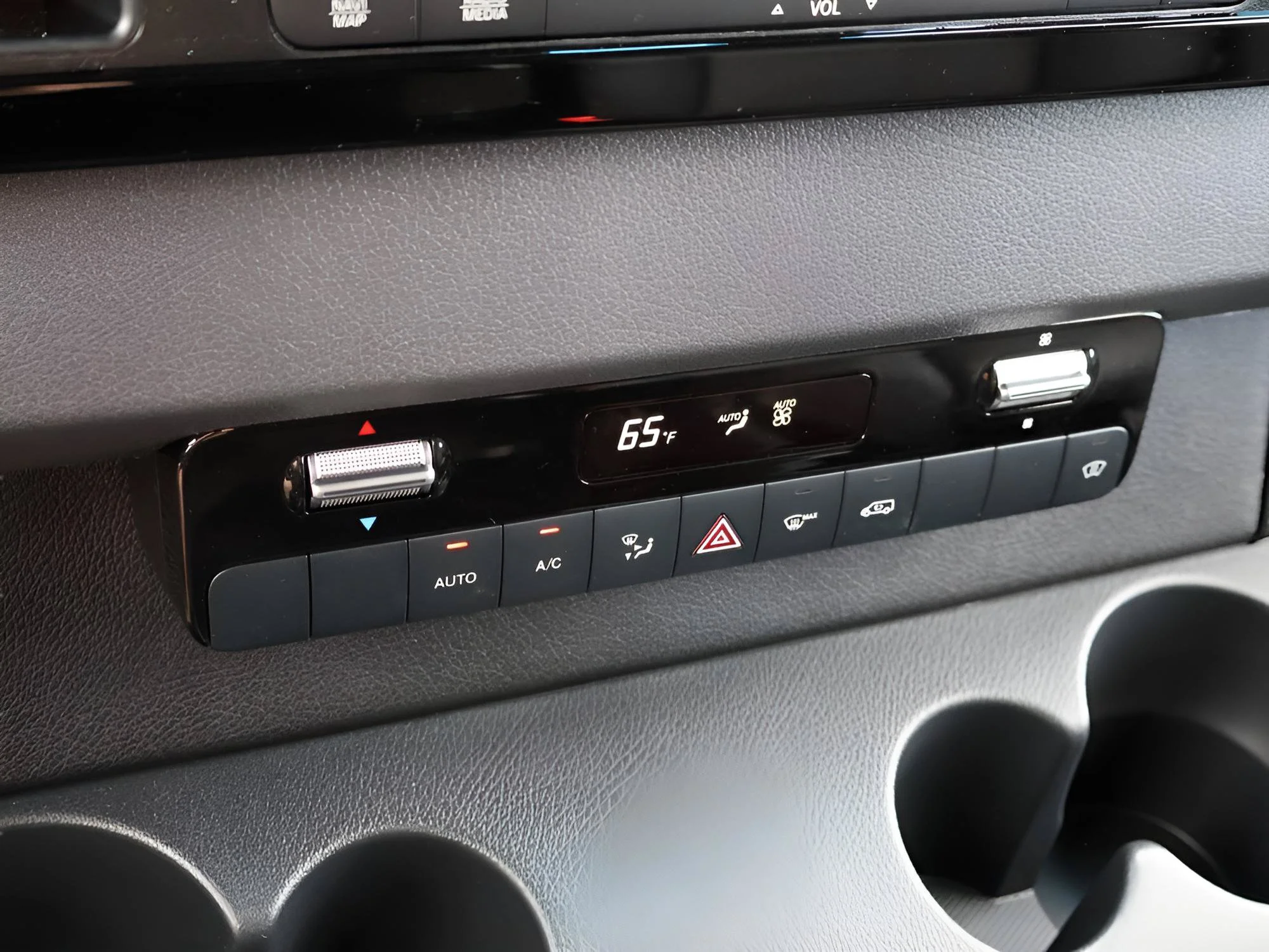 2026 Mercedes-Benz Sprinter Cargo Van Base - Photo 33