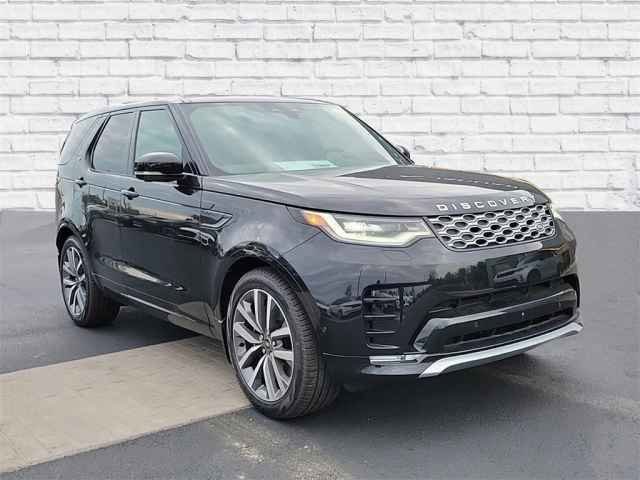 New 2024 Santorini Black Land Rover Metropolitan Edition image 8