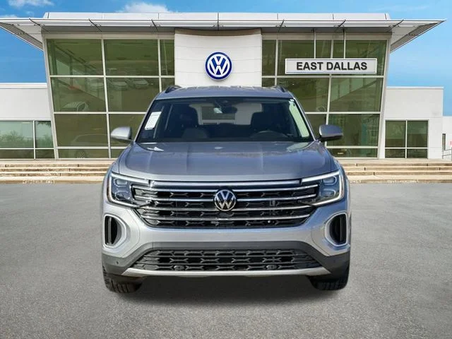 New 2026 Silver Volkswagen SE w/Technology image 5
