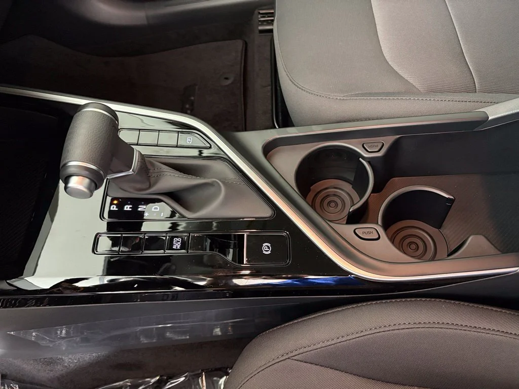 New 2026 Gray Kia LX image 29