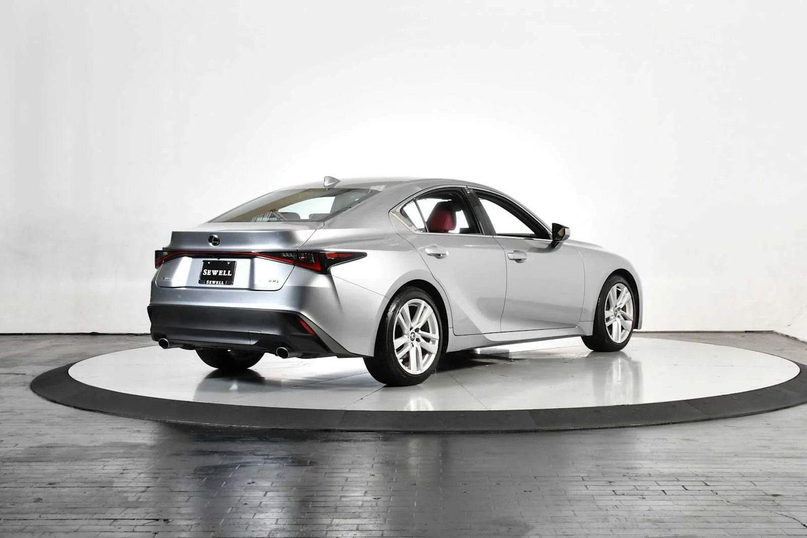Certified Used 2023 IRIDIUM Lexus  image 7