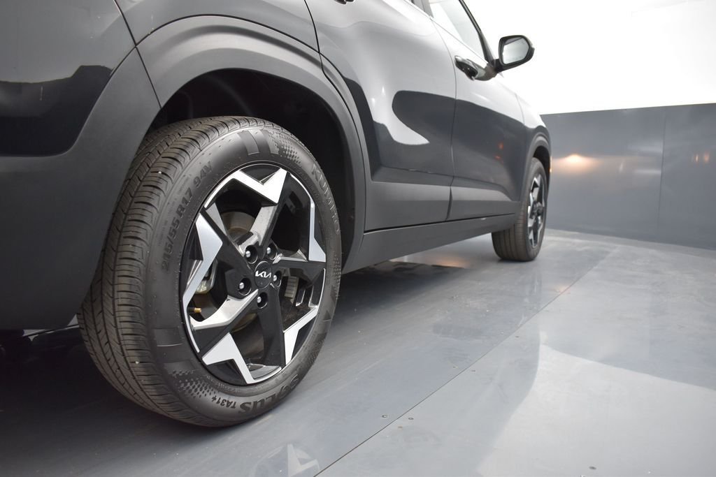 Certified Used 2025 Fusion Black Kia EX image 26