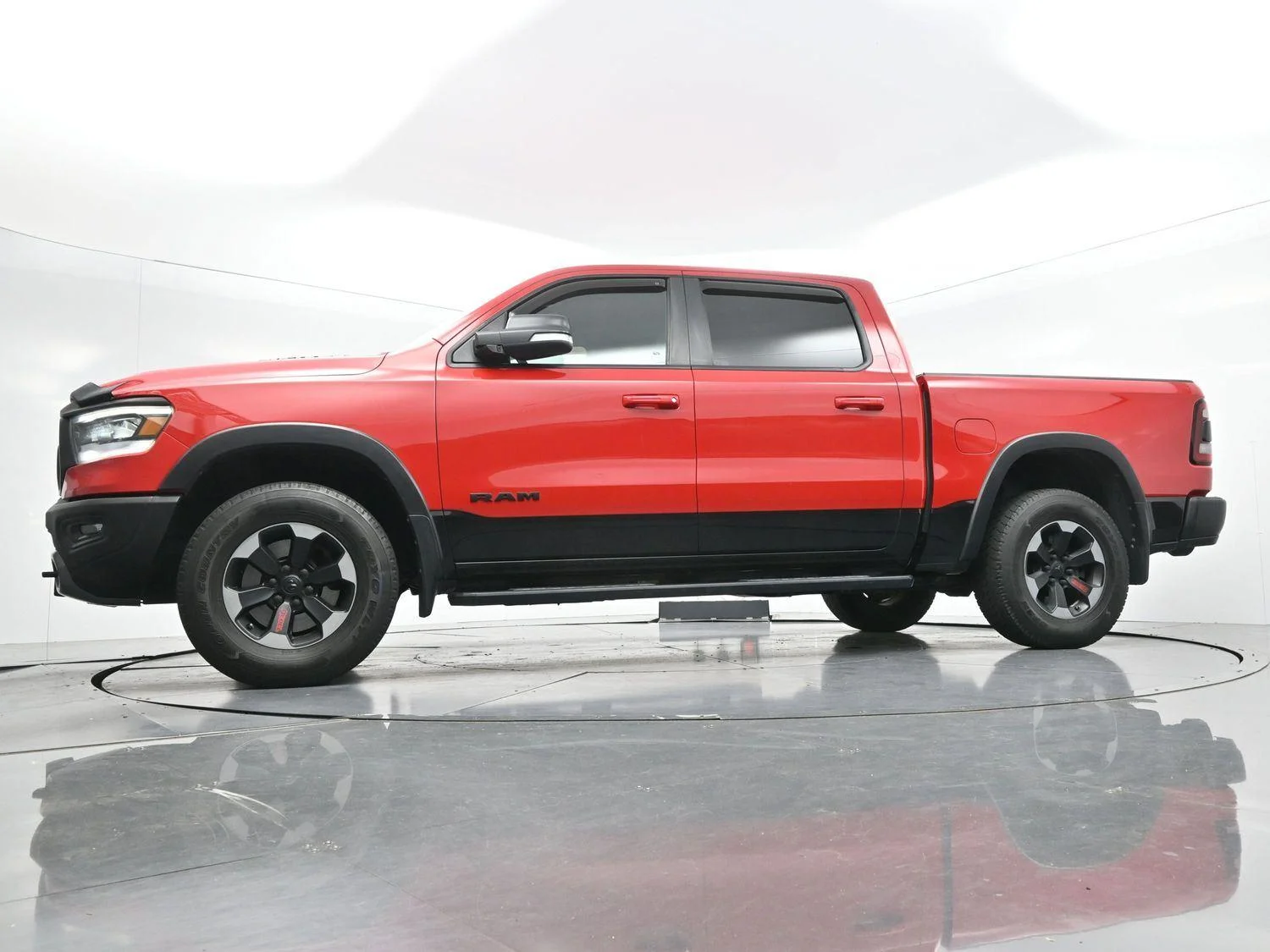 Used 2019 Flame Red Ram Rebel image 44
