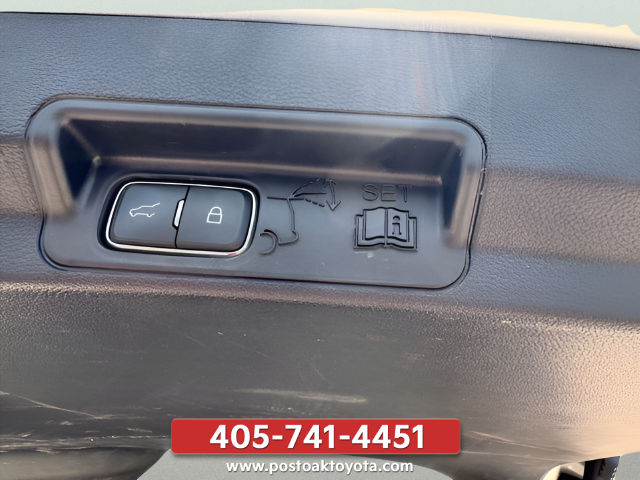 Used 2025 Silver Ford Active image 18