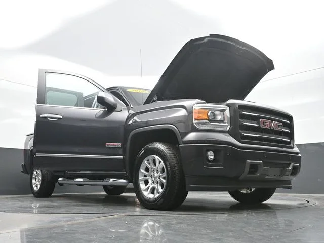 Used 2015 Silver GMC SLT image 32