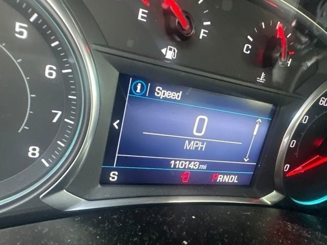 Used 2019 Silver Ice Metallic Chevrolet LT image 10
