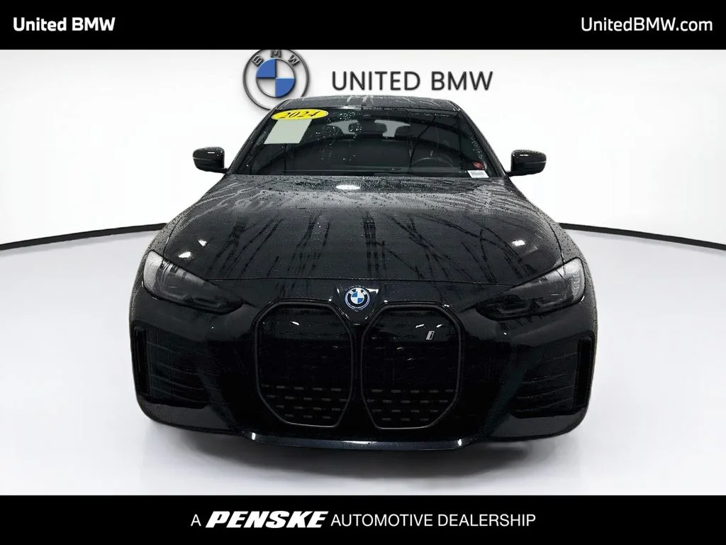 Used 2024 Black Sapphire Metallic BMW eDrive35 image 2