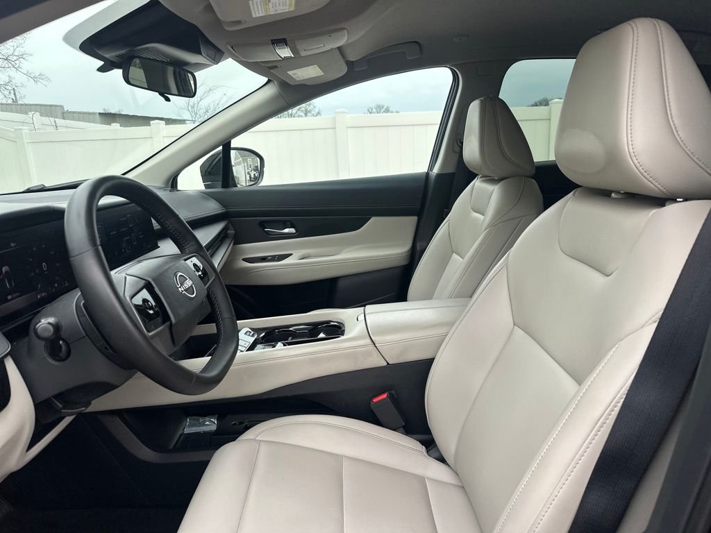 Used 2025 Black Nissan SV image 42