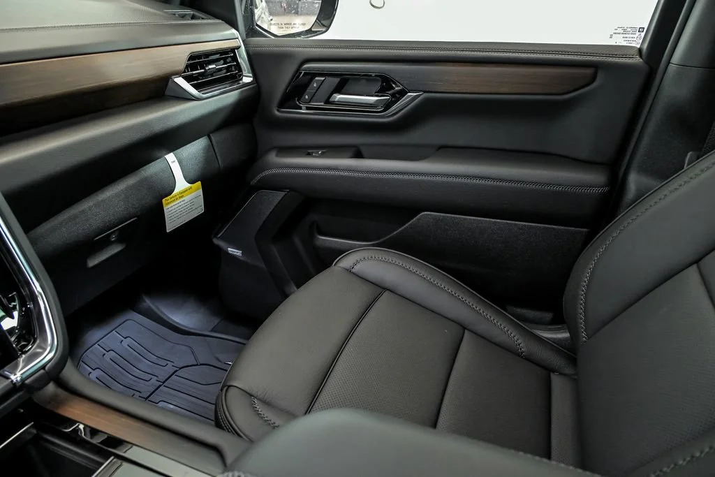 2026 GMC Yukon XL Denali - Photo 20