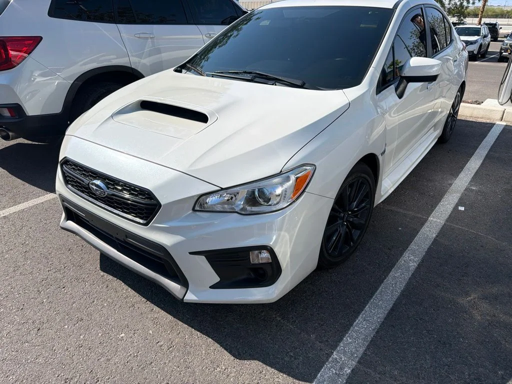 Used 2020 White Subaru Base image 10