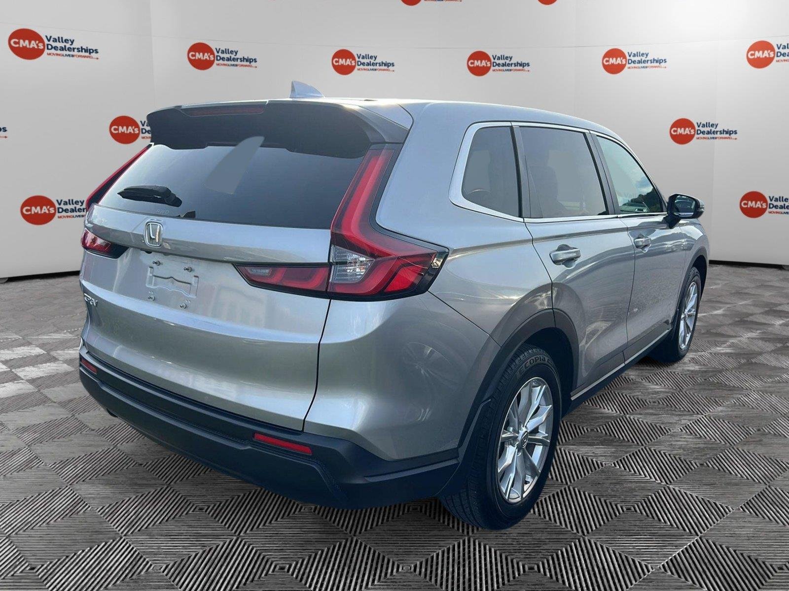 Used 2024 Lunar Silver Metallic Honda EX image 4