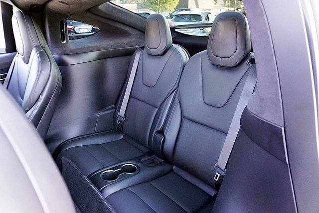 Used 2022 Black Tesla Plaid image 23