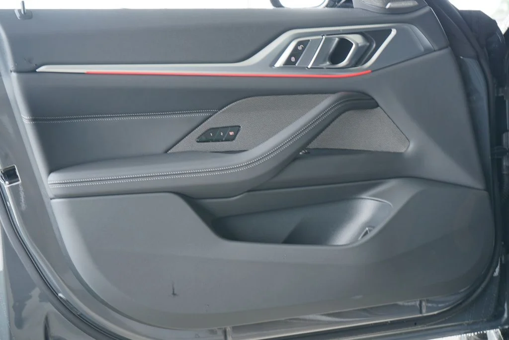 2026 BMW 4 Series 430i - Photo 10