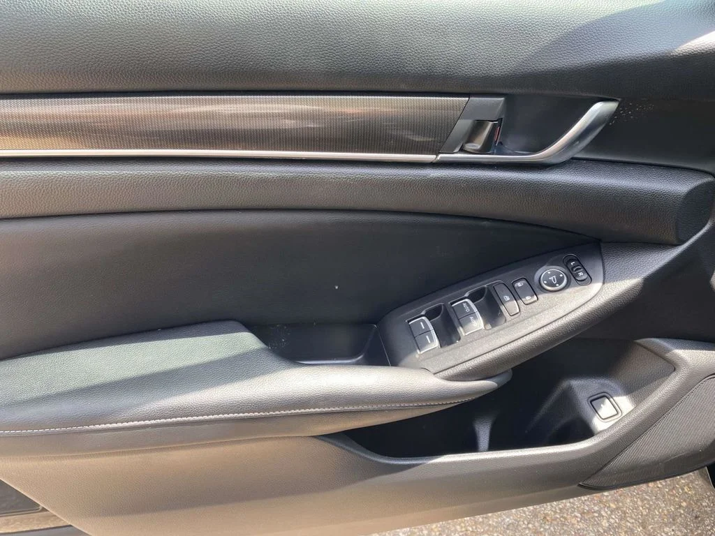 Used 2018 Black Honda Sport image 19