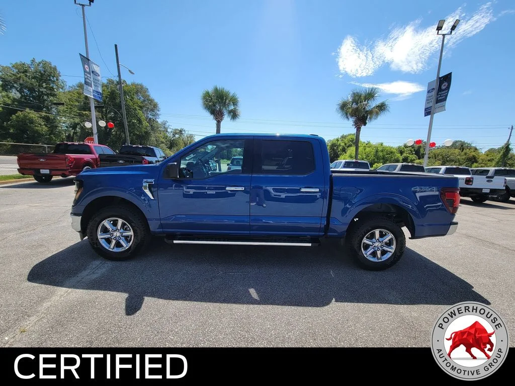 Used 2025 Blue Ford XLT image 3