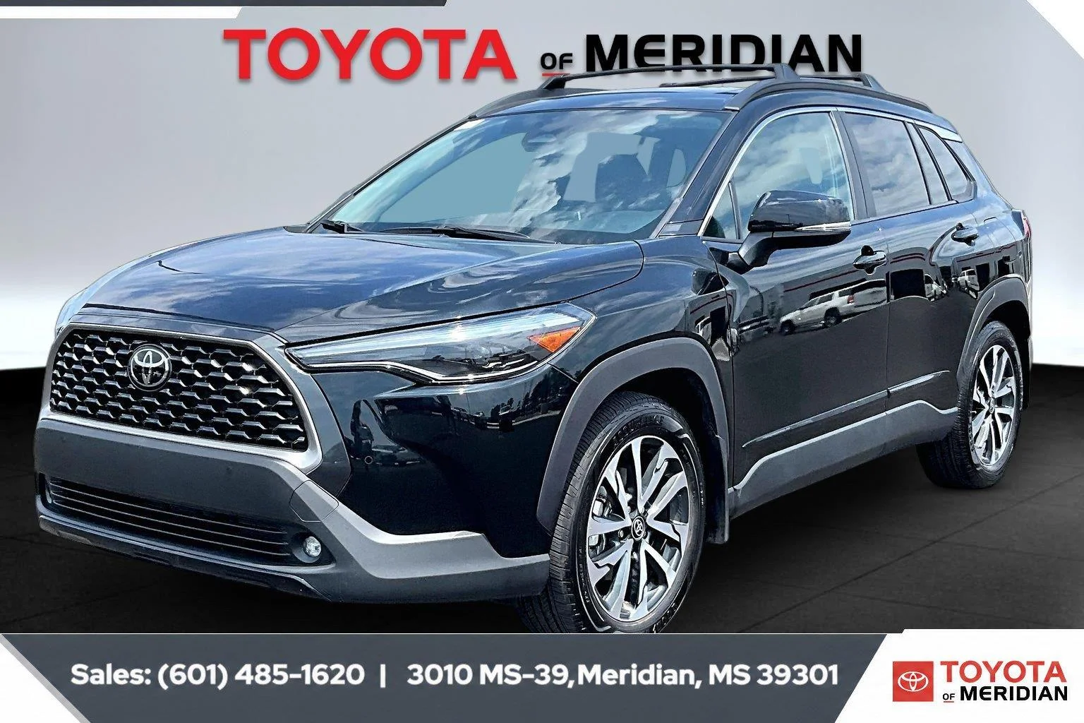 Used 2025 Jet Black Toyota XLE image 10