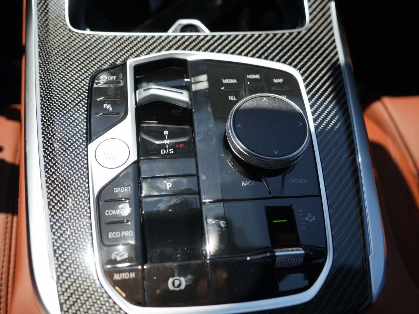 New 2027 Dravit Grey Metallic BMW M60i image 24