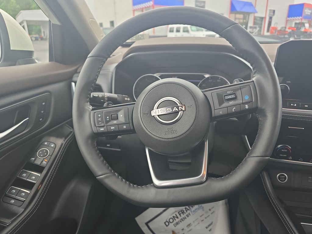 2023 Nissan Rogue SL - Photo 14
