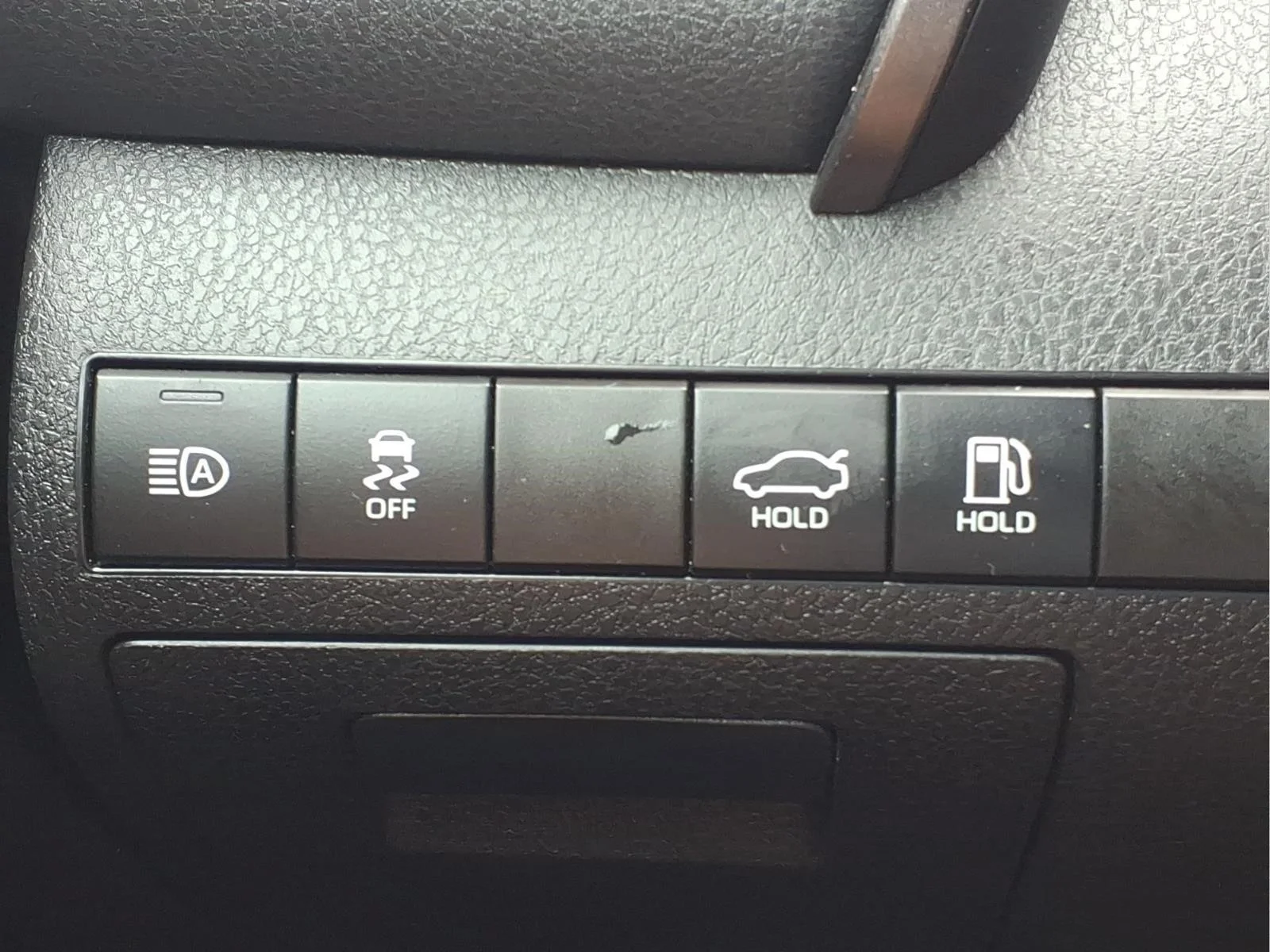 Certified Used 2022 Gray Toyota LE image 17