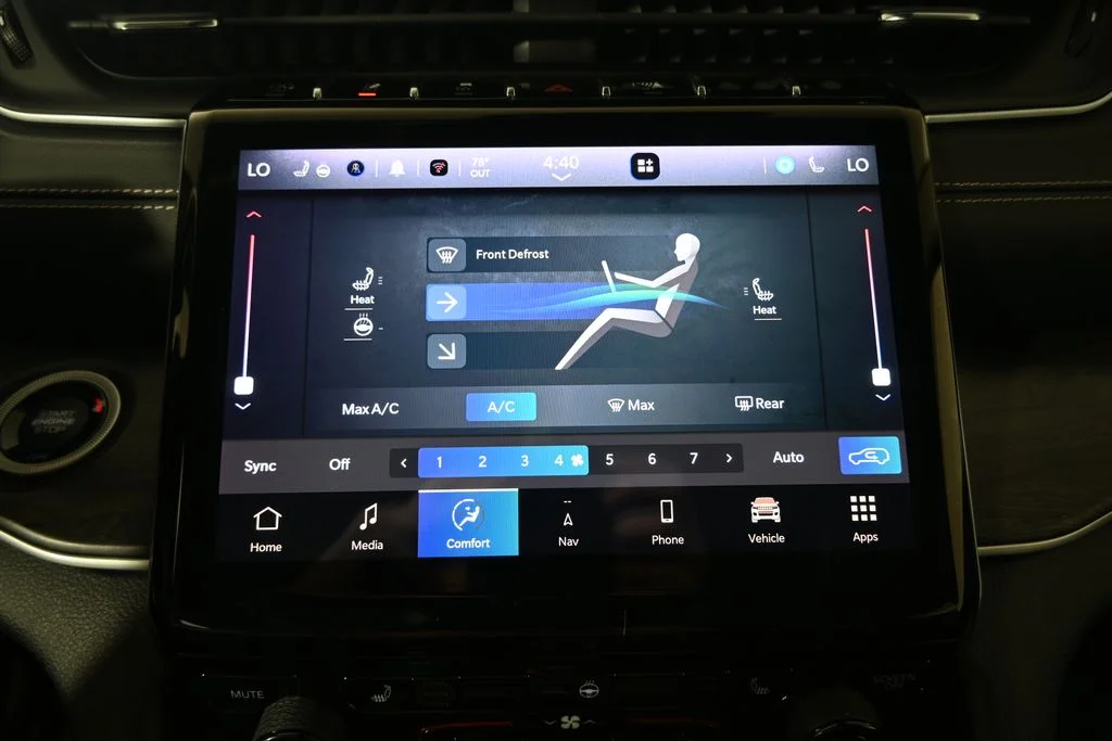 Used 2023 Black Jeep Limited image 29