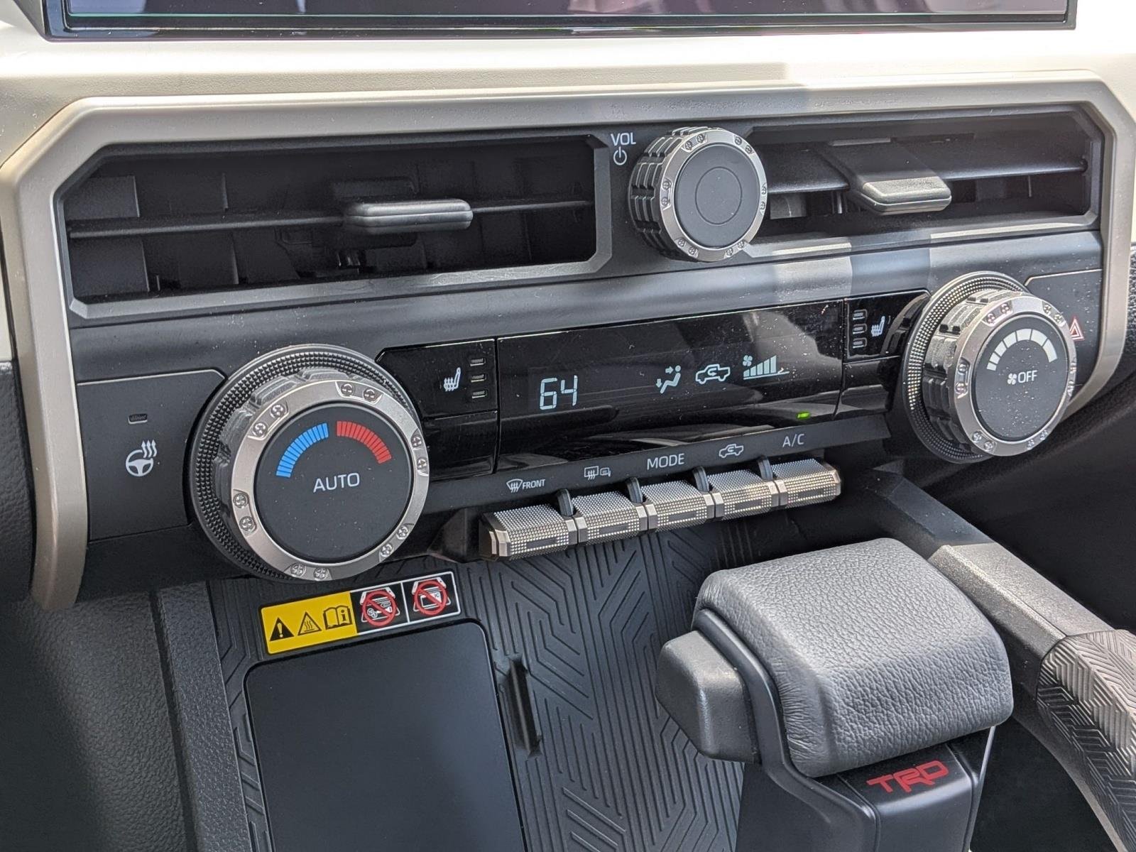 Used 2024 Ice Cap TOYOTA  image 13