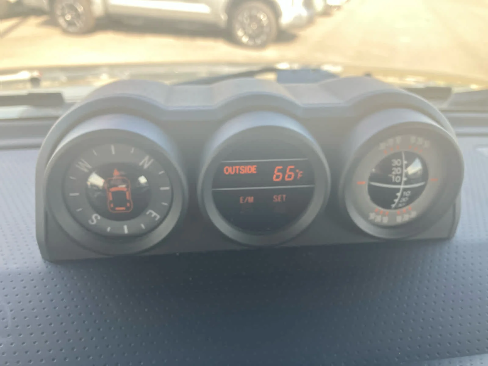 Used 2014 Quicksand Toyota  image 18