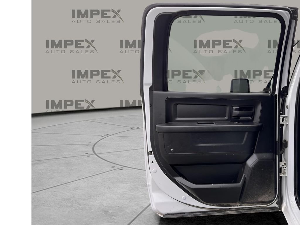 2023 RAM Ram 3500 Chassis Cab Tradesman - Photo 30