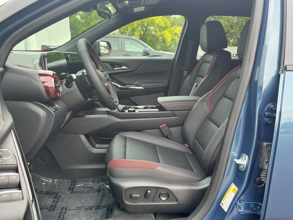 2027 Chevrolet Equinox RS - Photo 9