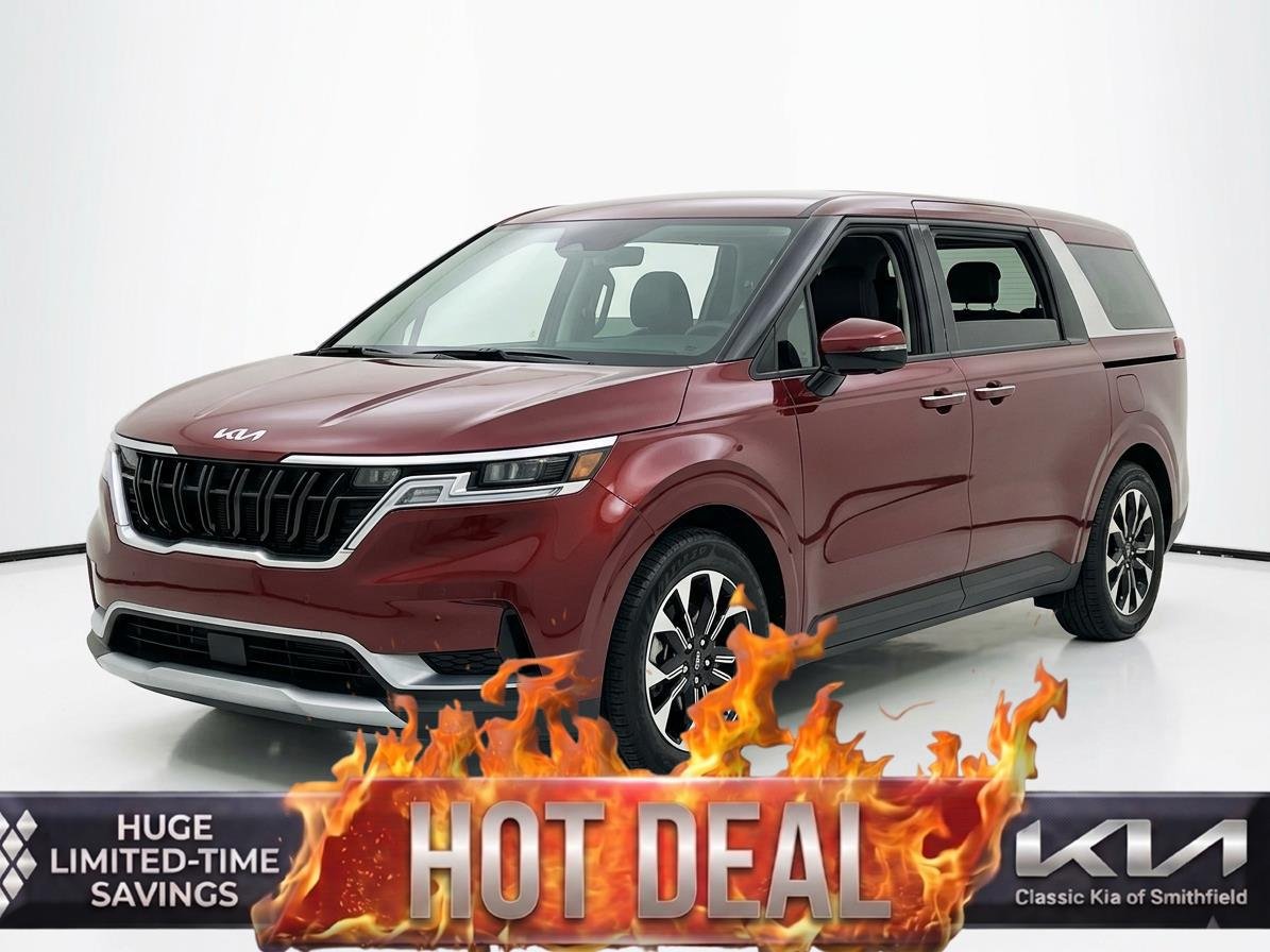 2022 Kia Sedona EX's photo