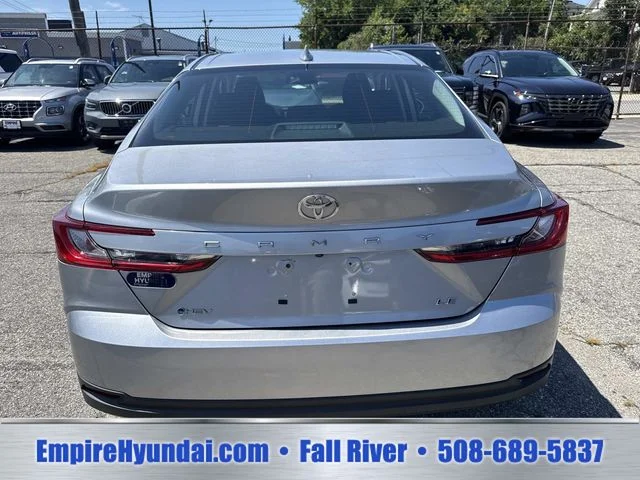 Used 2025 Silver Toyota LE image 4