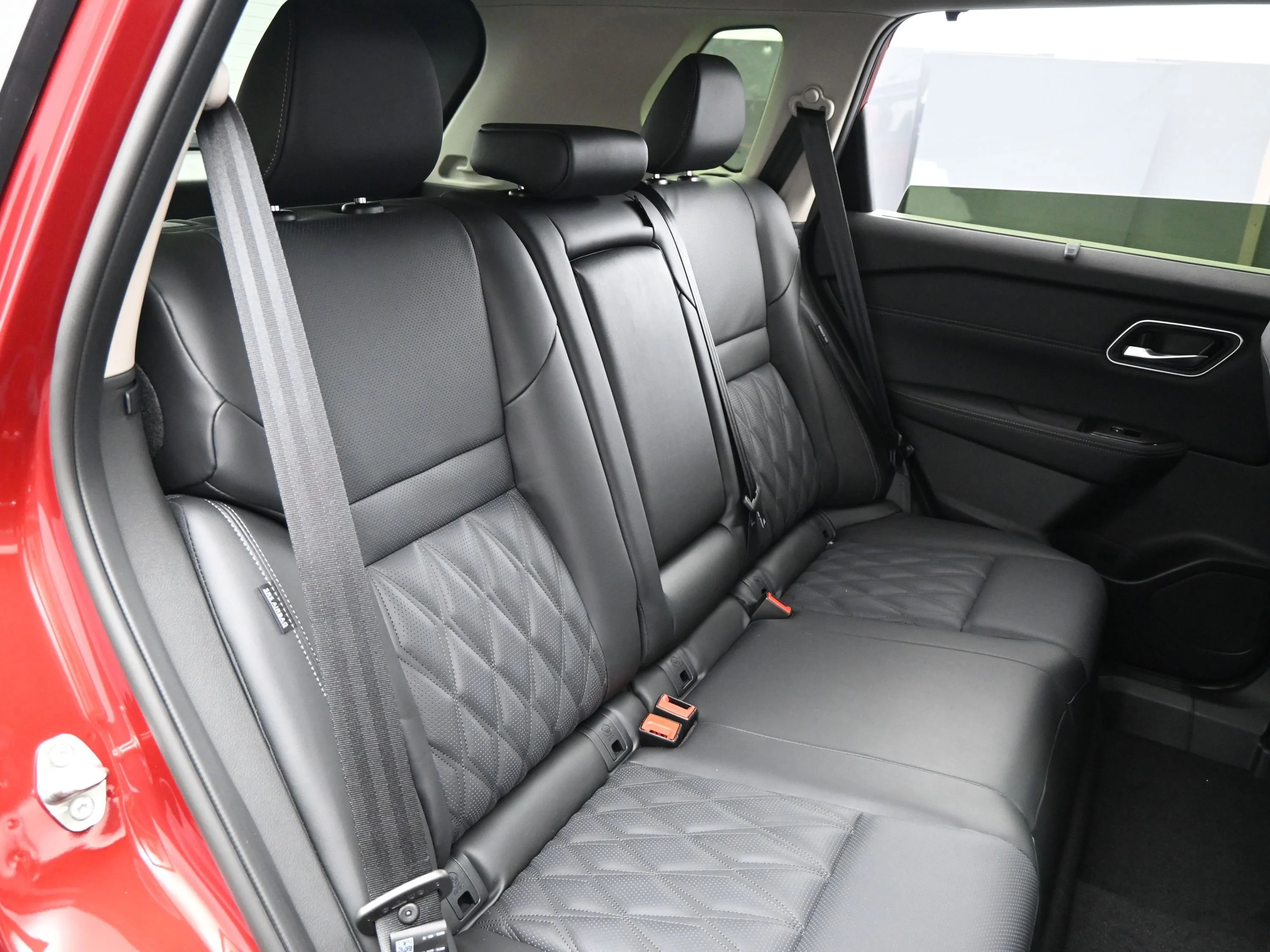 New 2026 Scarlet Ember Tintcoat Nissan Platinum image 13