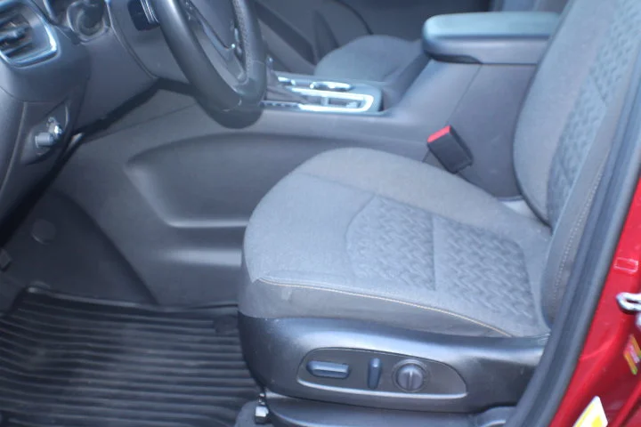 Used 2023 Radiant Red Tintcoat Chevrolet LT image 14