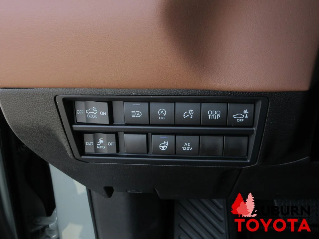 2026 Toyota Tundra 1794 Edition - Photo 11