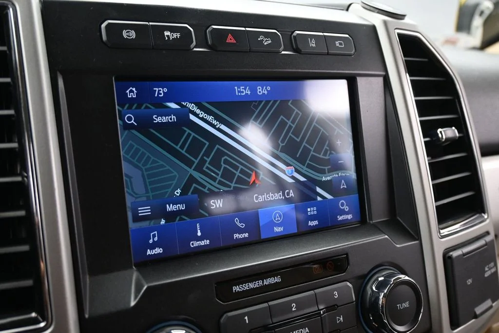 Used 2021 White Ford Lariat image 15