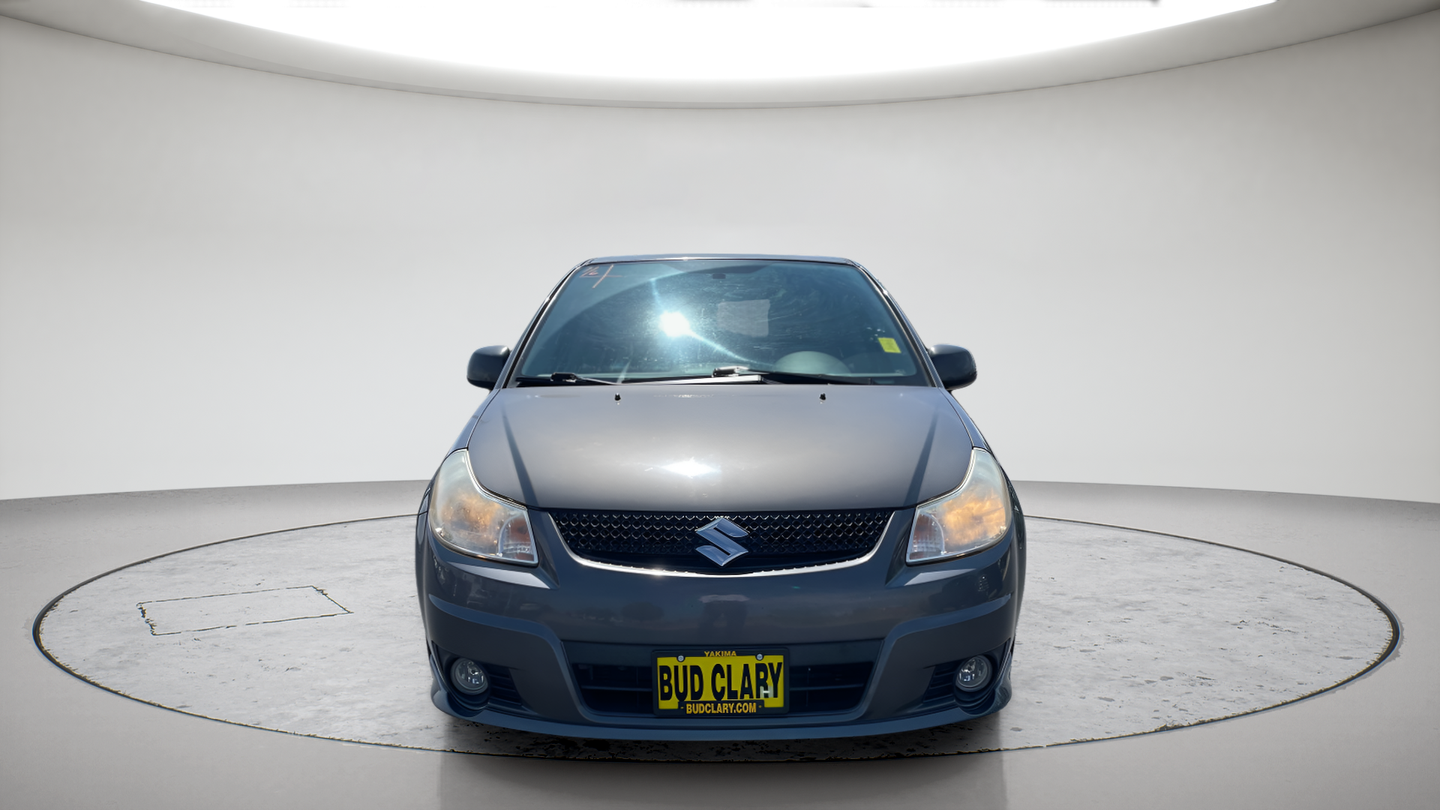Used 2012 Gray Suzuki Base image 9