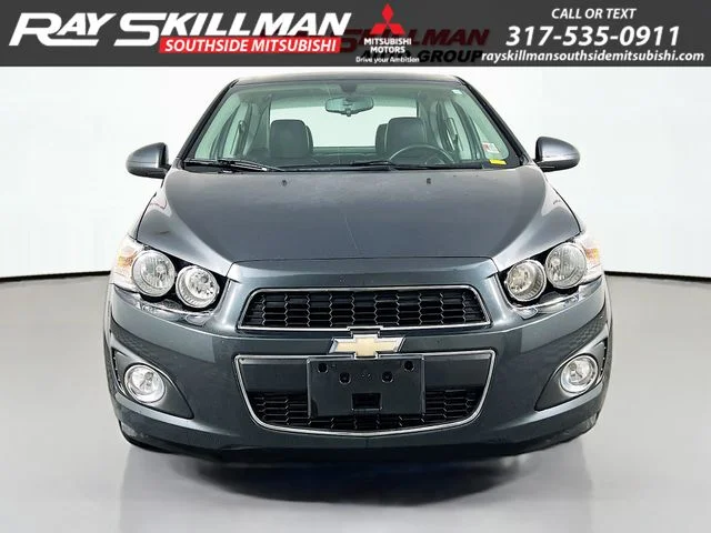 Used 2015 Gray Chevrolet LTZ image 2