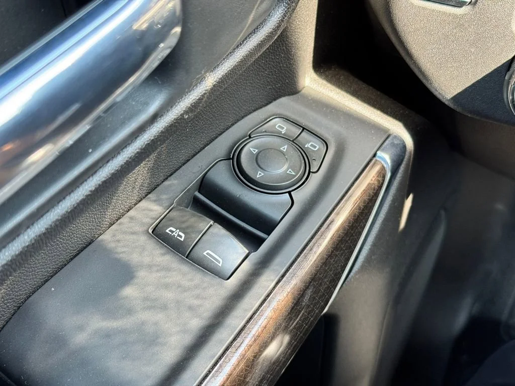 2024 Chevrolet Silverado 3500HD LT - Photo 27